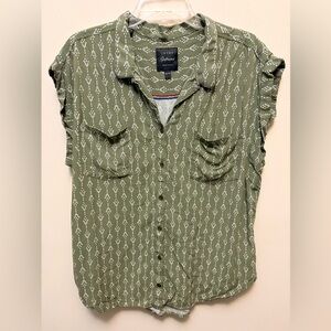 JACKS GIRLFRIEND Olive Patterned Button-Down Shirt